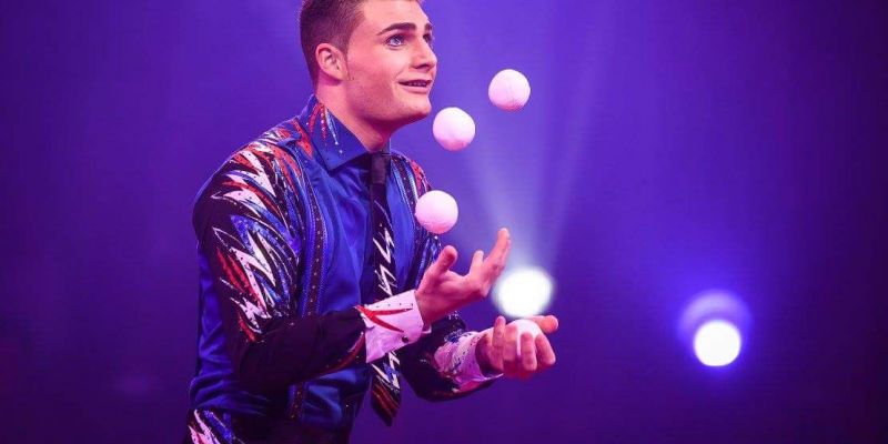 Weltweihnachtscircus Saison 2026 / 2027